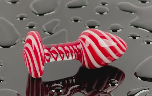 Red white spiral plug