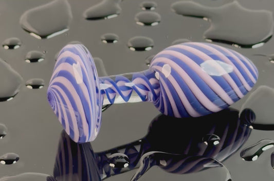 Pink and purple spiral plug